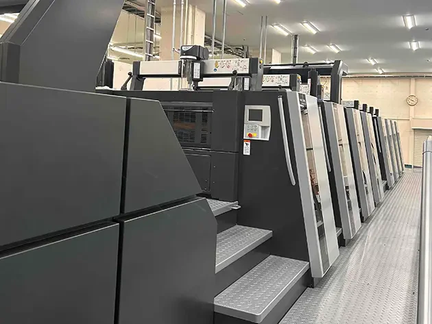 ハイデルベルグ・ジャパンスピードマスターXL106 菊全判両面兼用8色オフセットLED-UV印刷機の画像